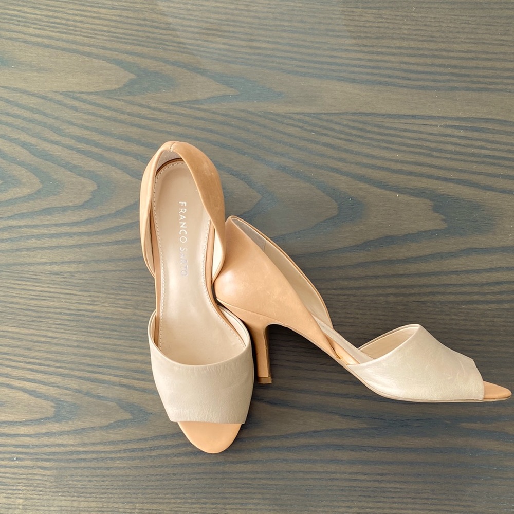 Like new Franco sarto shoe. Size 8.